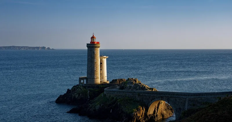 Les phares qui se louent vraiment en Bretagne