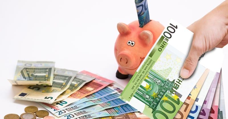 Voyager malin : astuces pour économiser sur ses billets d'avion